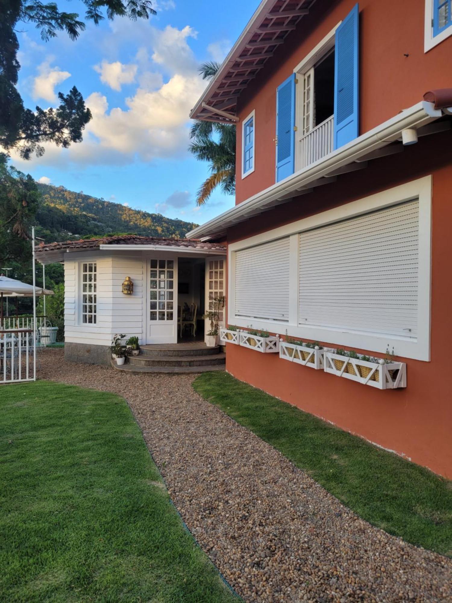 Hotel La Belle Provence 4*