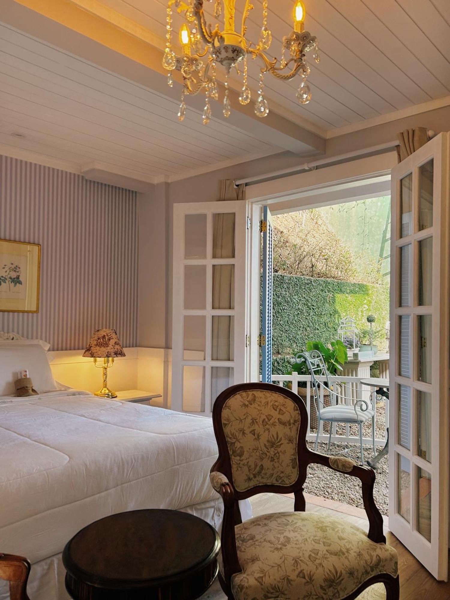 Hotel La Belle Provence 4*