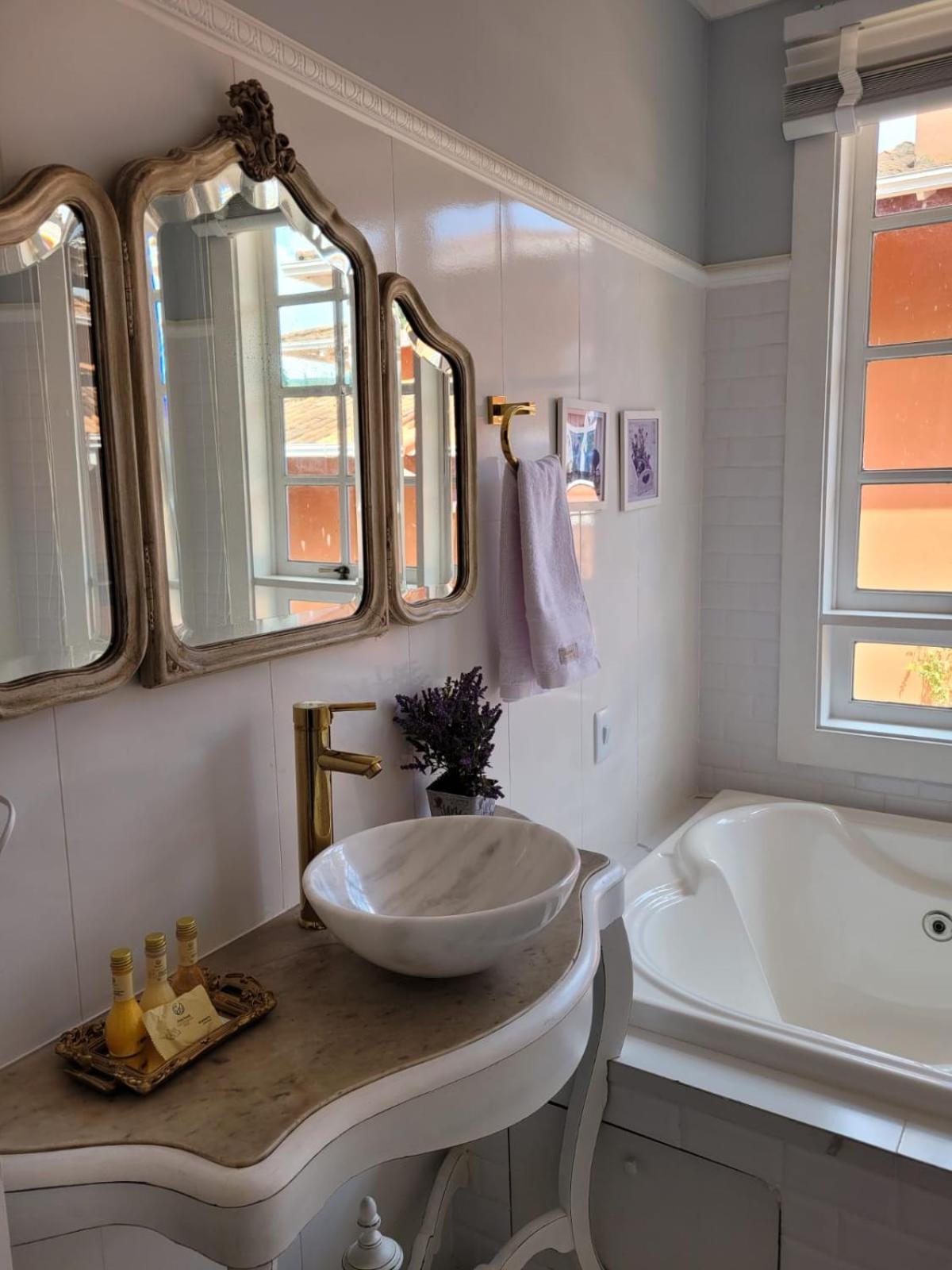 Hotel La Belle Provence